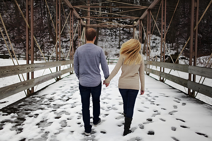 挽回老婆的秘诀：停止空谈，用关怀再次